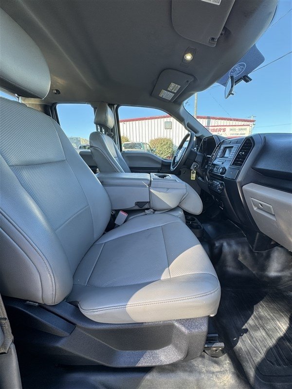 Used 2015 Ford F150 XL w/ Equipment Group 101A Mid AWD/4WD image 13