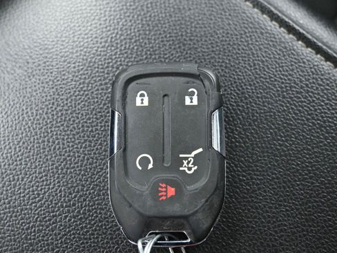 Used 2022 GMC Acadia Denali w/ Denali Ultimate Package image 39