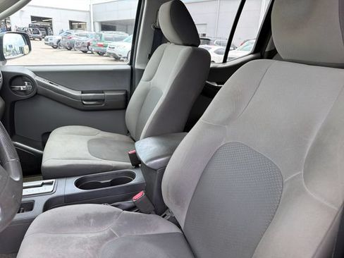 Used 2012 Nissan Xterra X RWD image 18