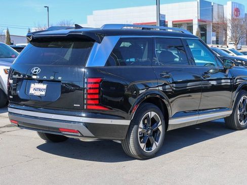 New 2026 Hyundai Palisade Limited image 3