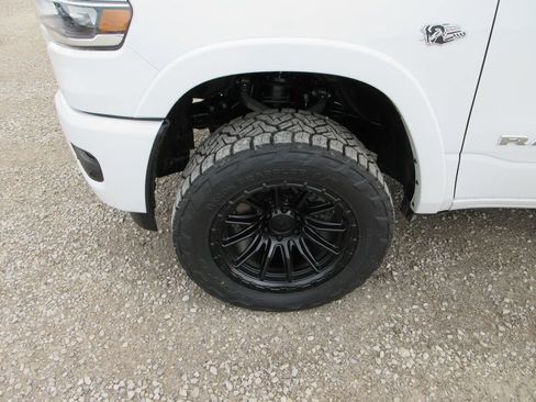 New 2026 RAM 1500 Big Horn AWD/4WD image 11