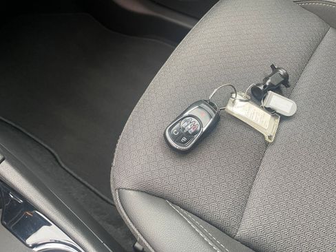 Used 2025 Buick Encore GX Preferred image 22