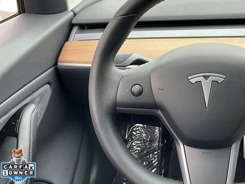 Used 2020 Tesla Model 3 Performance image 38