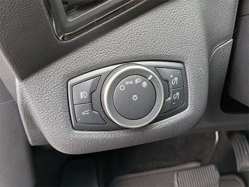 Used 2018 Ford Escape SEL image 14