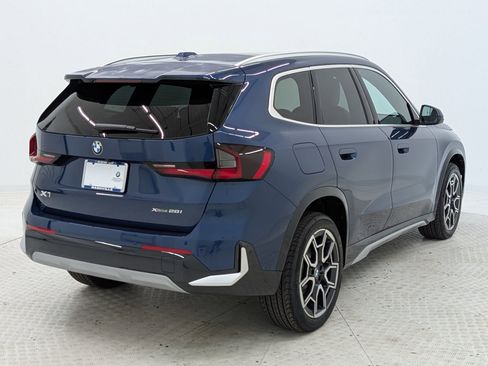 Used 2025 BMW X1 xDrive28i w/ Technology Package AWD/4WD image 9