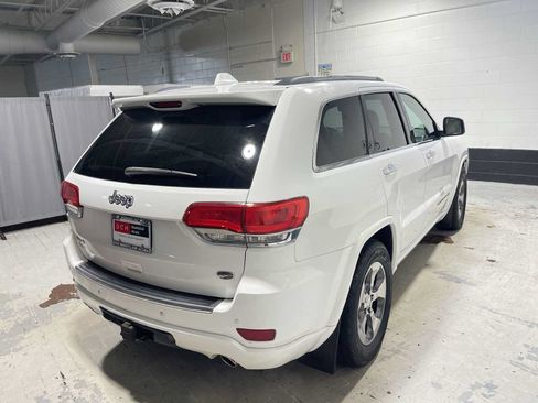 Used 2017 Jeep Grand Cherokee Overland AWD/4WD image 26