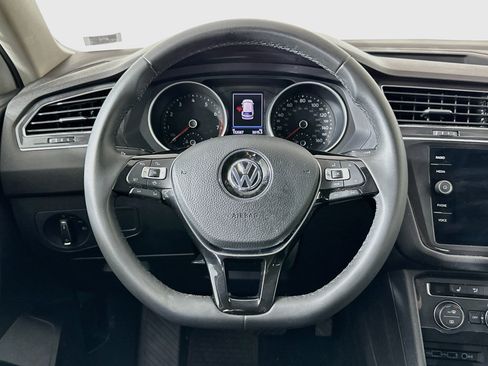 Used 2020 Volkswagen Tiguan S AWD/4WD image 18
