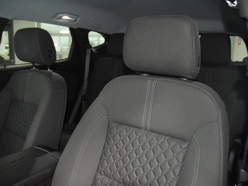 Used 2019 Chevrolet Blazer LT FWD image 42