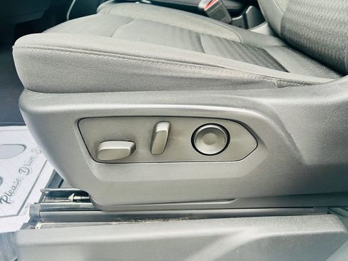 Used 2023 GMC Sierra 1500 Elevation image 16