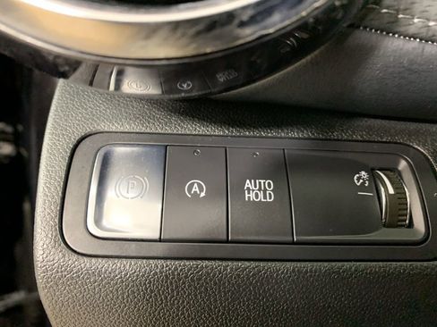 Used 2025 Chevrolet Equinox LT image 18