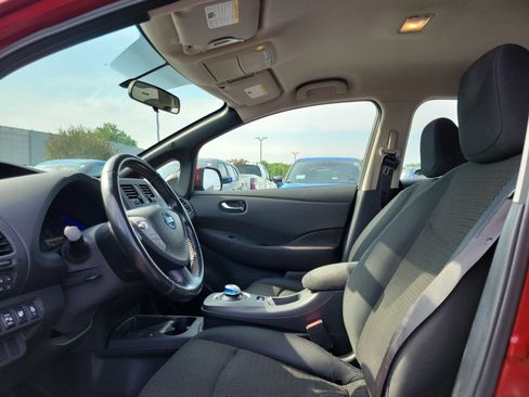 Used 2013 Nissan Leaf S FWD image 15