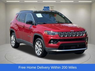 Used 2025 Jeep Compass Limited AWD/4WD video 1