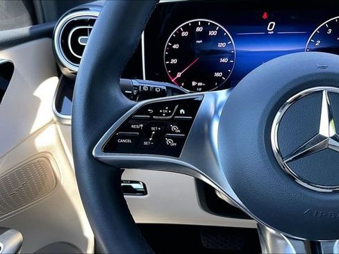 Certified 2026 Mercedes-Benz GLC 300 4MATIC image 14