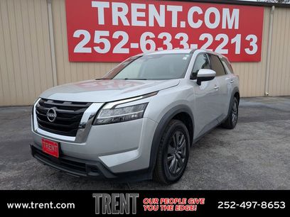 Used 2022 Nissan Pathfinder S