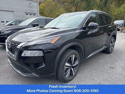 Used 2023 Nissan Rogue SL w/ SL Premium Package