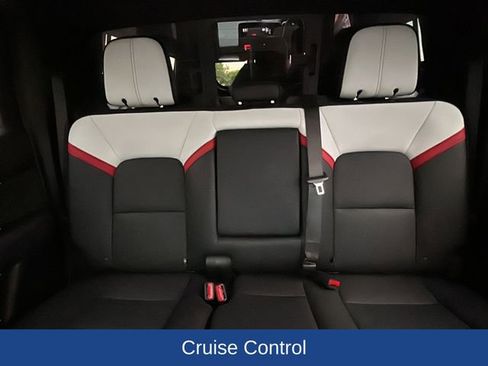 Used 2024 GMC Canyon AT4X w/ AT4X AEV Edition AWD/4WD image 17