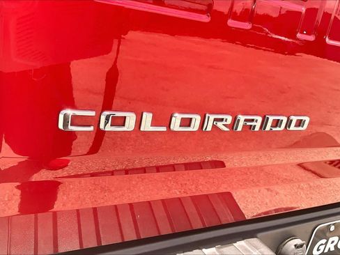 Used 2021 Chevrolet Colorado LT w/ LT Convenience Package RWD image 30