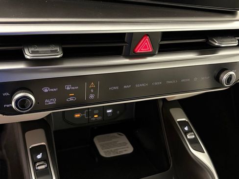 New 2026 Kia Sorento S FWD image 28