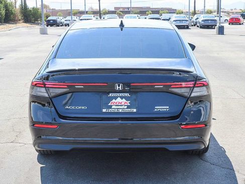 Used 2025 Honda Accord Sport image 7