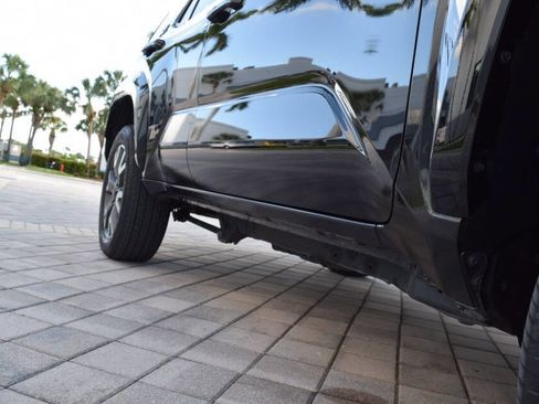 Used 2025 Toyota 4Runner TRD Sport Premium AWD/4WD image 28