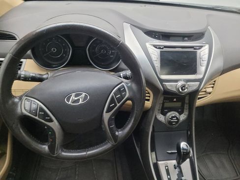 Used 2013 Hyundai Elantra Limited w/ Technology Pkg image 22