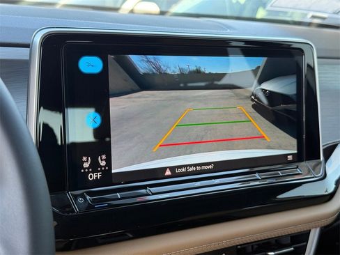 New 2026 Volkswagen Atlas Cross Sport SE image 21