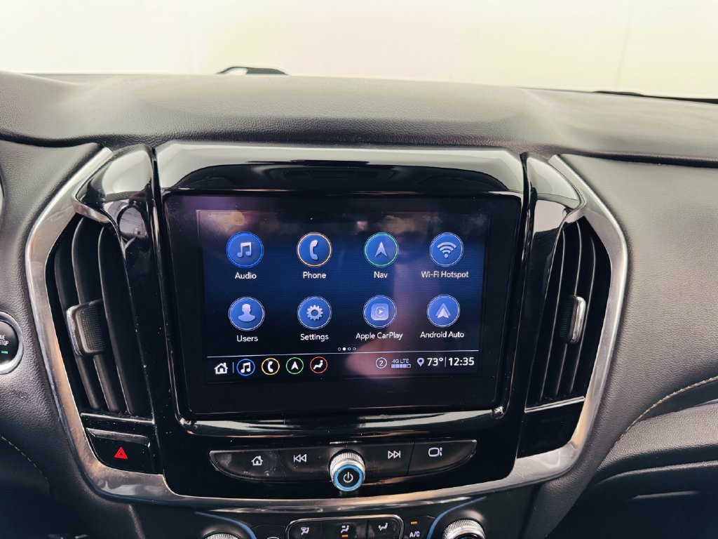 Used 2021 Chevrolet Traverse RS FWD image 16