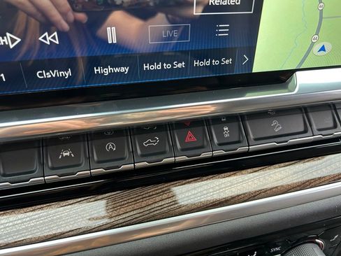 New 2026 Chevrolet Silverado 1500 LT Trail Boss w/ Convenience Package II image 34