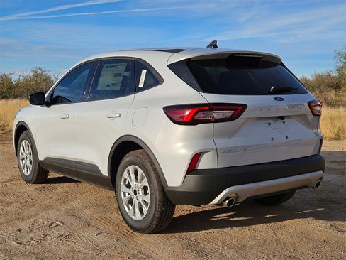 New 2026 Ford Escape Active image 8