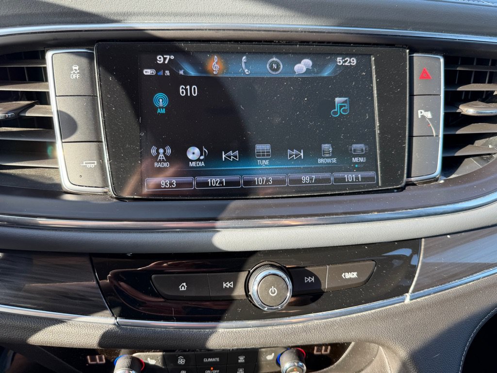 Used 2018 Buick Enclave Essence w/ Trailering Package FWD image 25