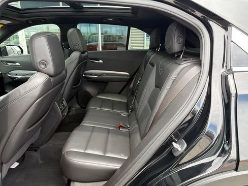 Used 2021 Cadillac XT4 Premium Luxury AWD/4WD image 12