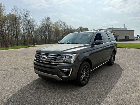 Used 2021 Ford Expedition Limited AWD/4WD image 5