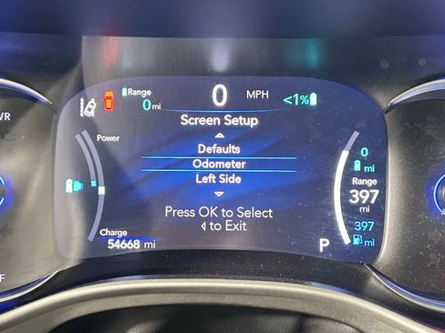 Used 2023 Chrysler Pacifica Touring-L image 26