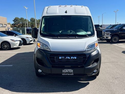 New 2026 RAM ProMaster 2500 w/ Convenience Group image 9