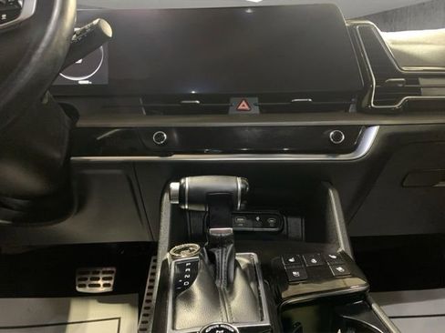 Used 2024 Kia Sportage X-Pro Prestige AWD/4WD image 19