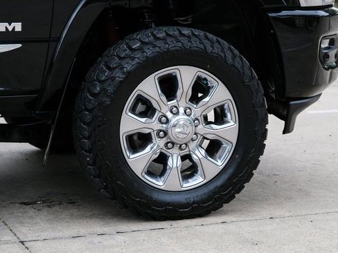 Used 2019 RAM 2500 Limited AWD/4WD image 17