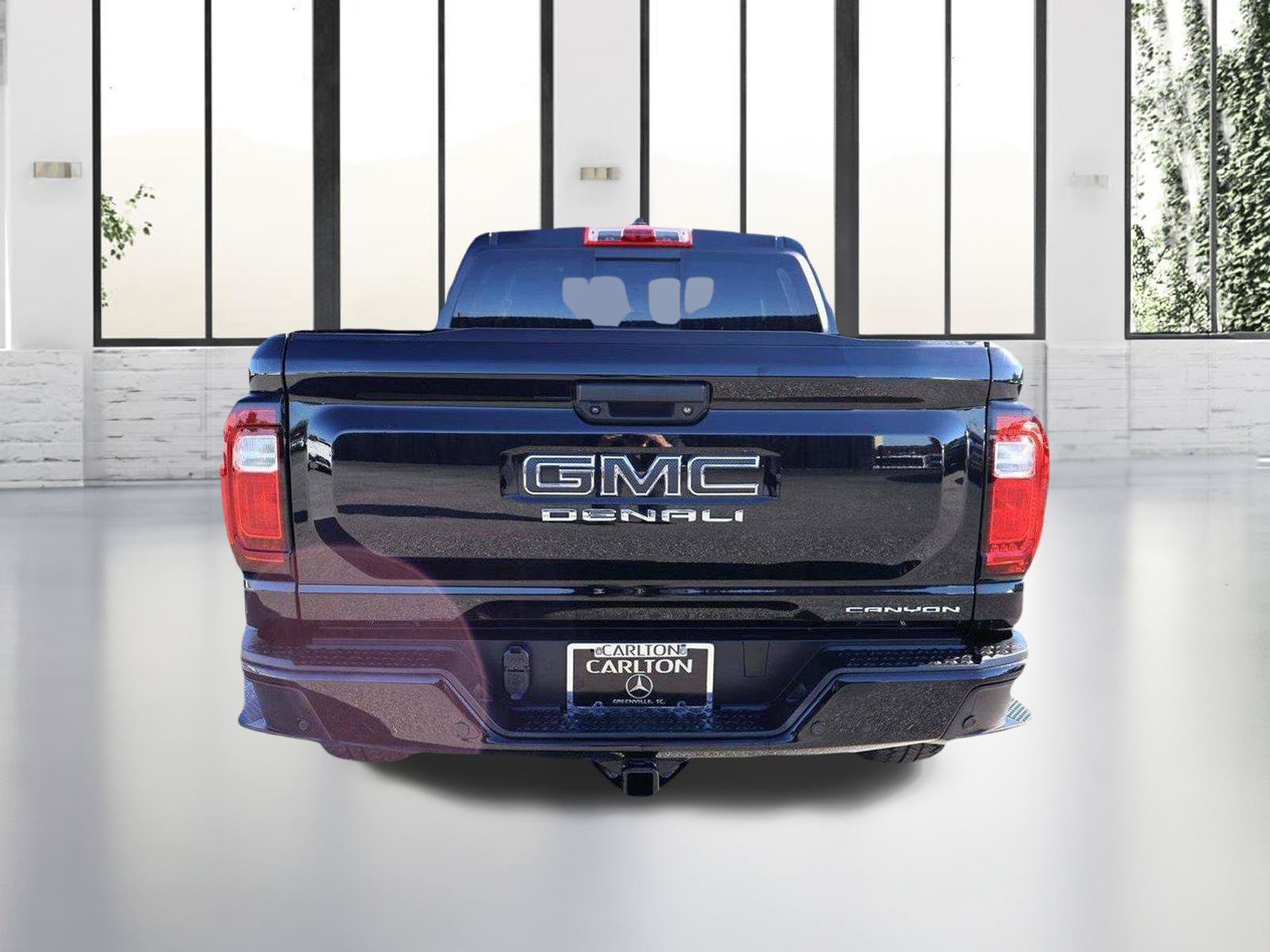 Used 2023 GMC Canyon Denali w/ Denali Black Edition AWD/4WD image 5
