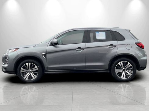 Used 2024 Mitsubishi Outlander Sport SE image 5