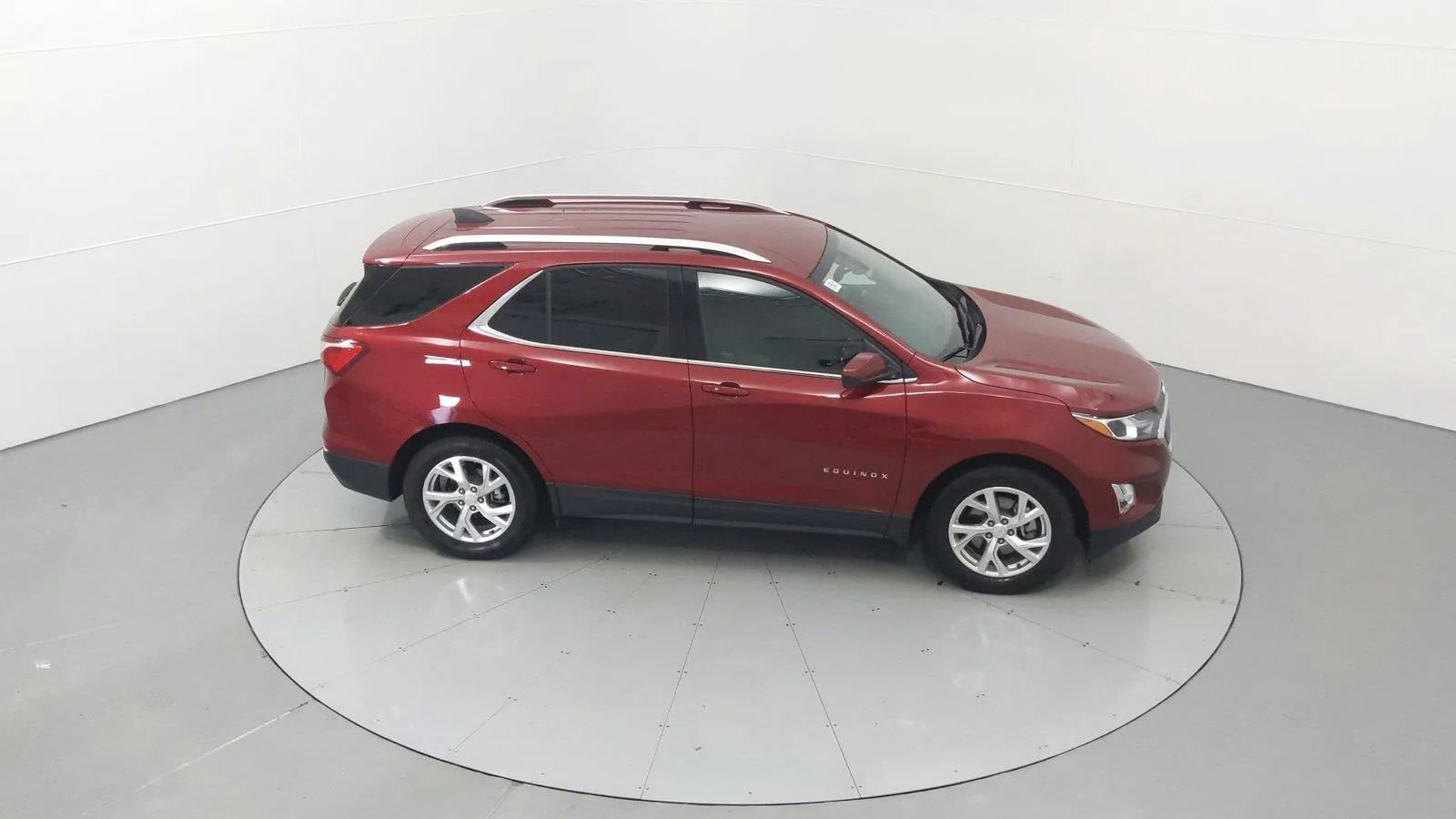 Used 2020 Chevrolet Equinox LT FWD image 24