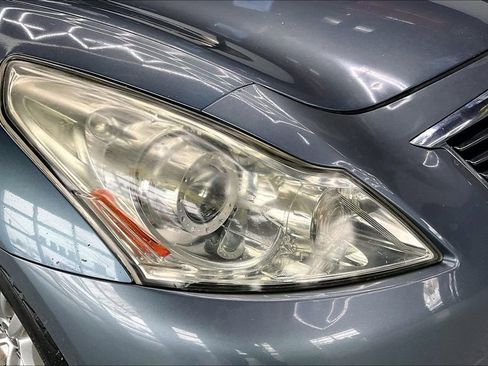 Used 2010 INFINITI G37 x w/ Premium Pkg image 31