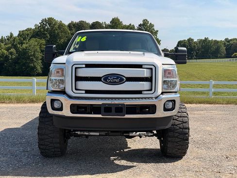 Used 2016 Ford F250 Lariat w/ Lariat Ultimate Package AWD/4WD image 3