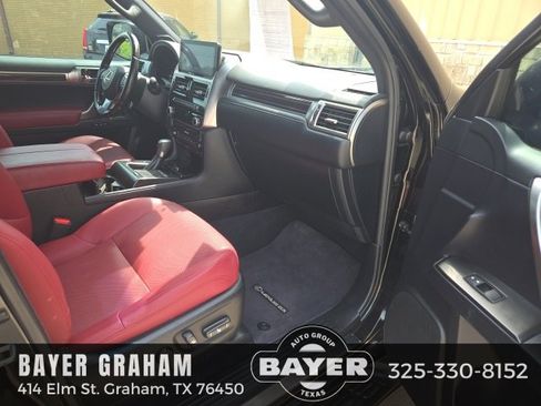 Used 2023 Lexus GX 460 Premium image 18