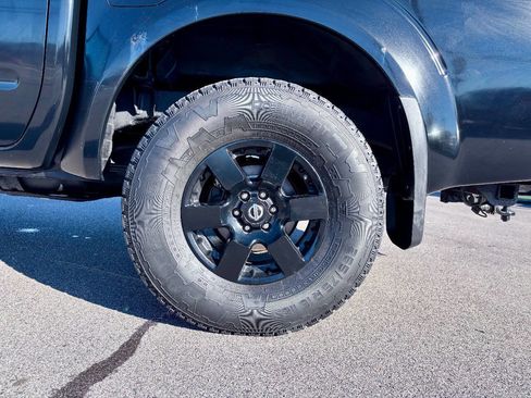 Used 2012 Nissan Frontier PRO-4X w/ Pro-4x Luxury Pkg image 36