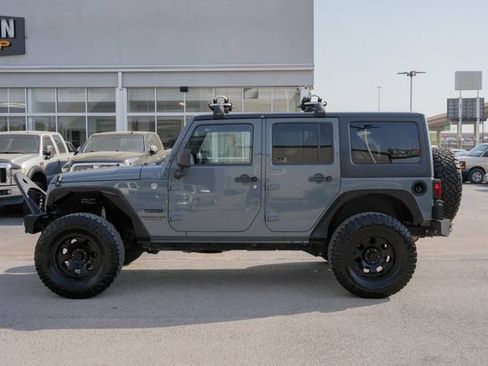 Used 2014 Jeep Wrangler Unlimited Sport w/ Quick Order Package 23S AWD/4WD image 11