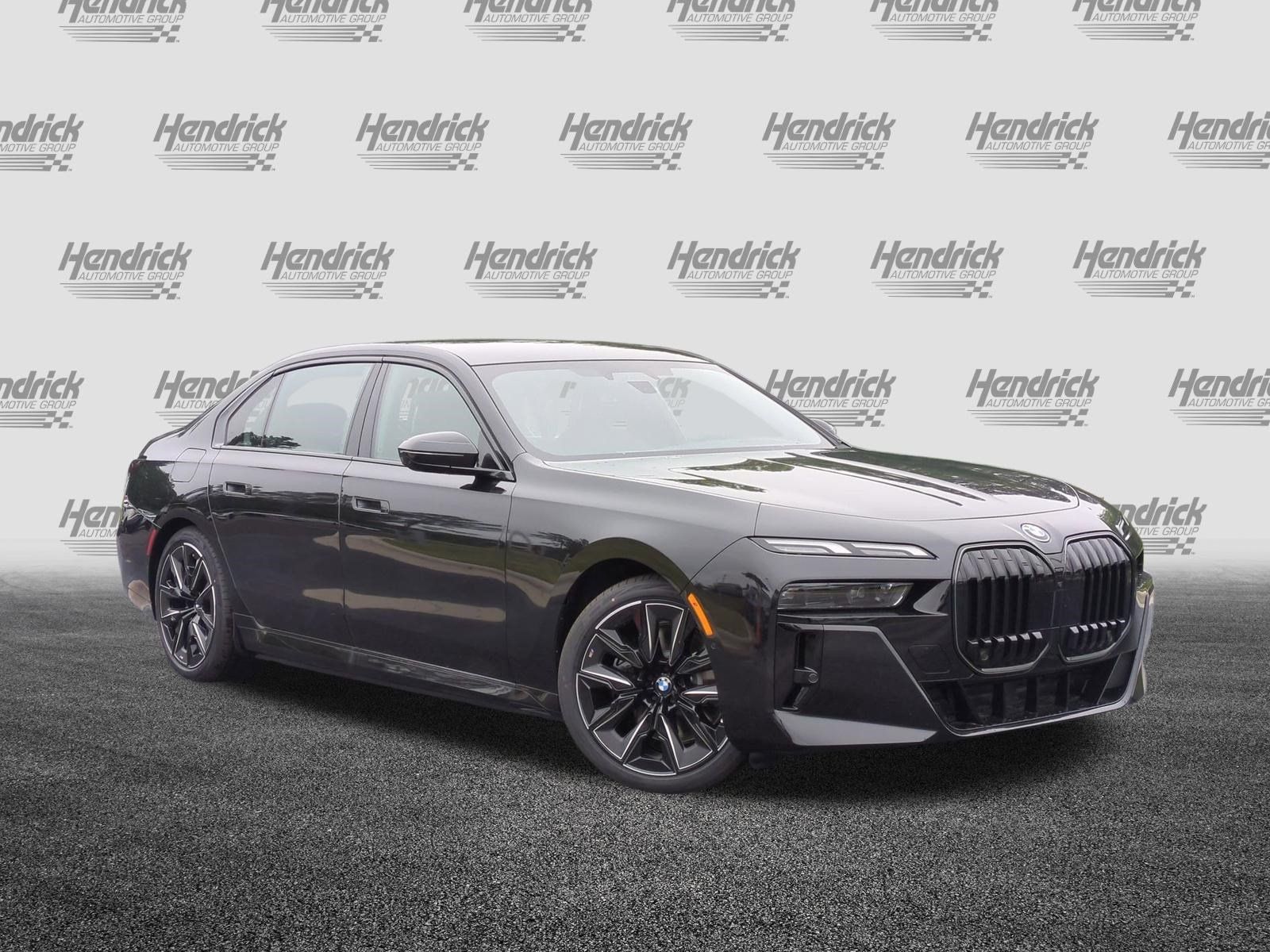 New 2026 BMW i7 xDrive60 AWD/4WD image 2