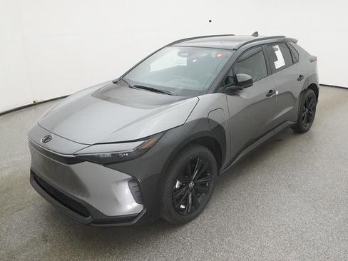 New 2025 Toyota bZ4X AWD image 39