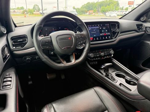 Used 2024 Dodge Durango R/T w/ Tow 'N Go Package AWD/4WD image 5