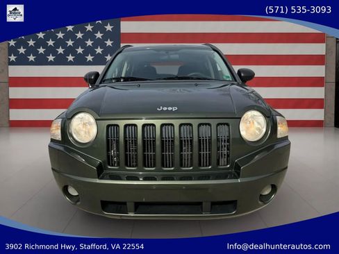 Used 2009 Jeep Compass Sport FWD image 2