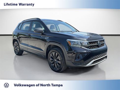 Used 2023 Volkswagen Taos S FWD image 1
