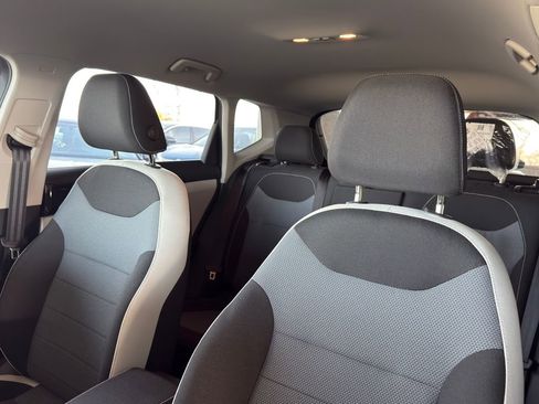 New 2026 Volkswagen Taos S FWD image 13